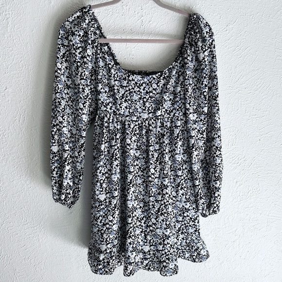 Abercrombie & Fitch Floral Long Sleeve Smocked Back Babydoll Dress XS - Picture 1 of 5